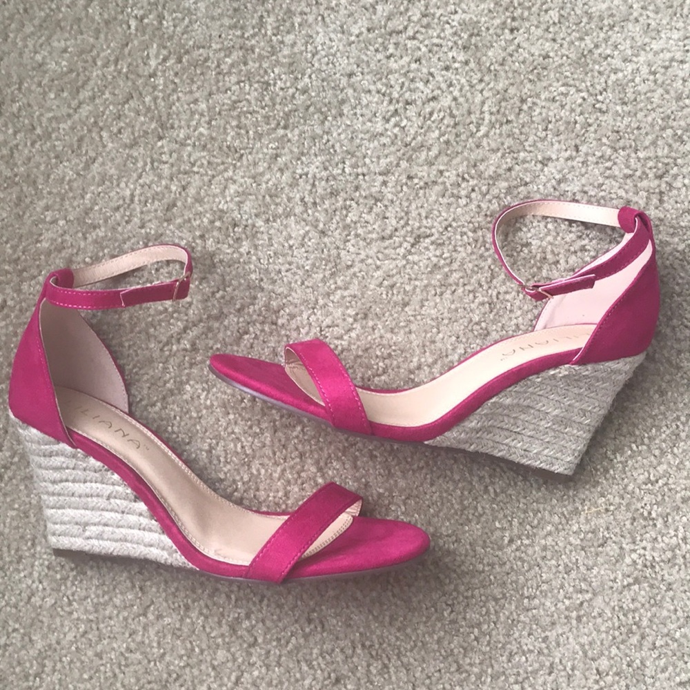 Liliana wedges